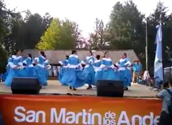 Danzas en San Martín de Los Andes